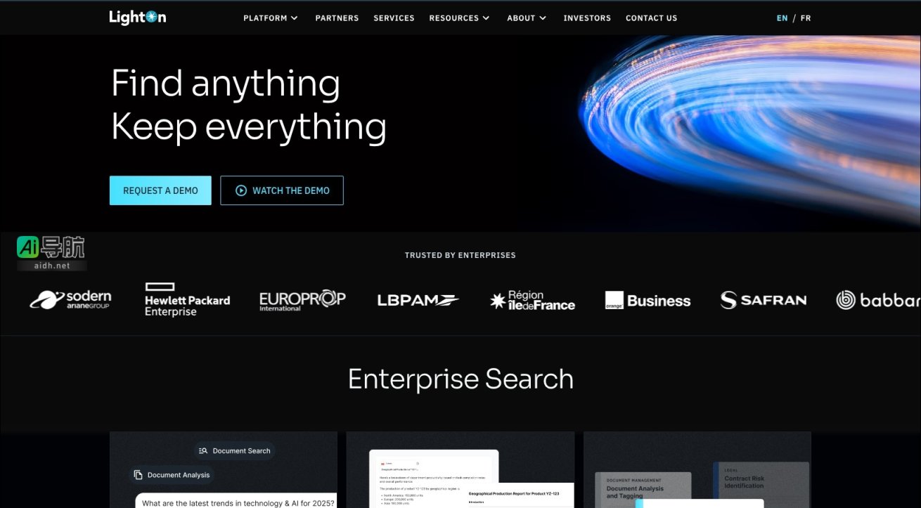 LightOn 致力于通过先进的AI工具和平台，提升企业文档检索与智能交互效率 网站截图